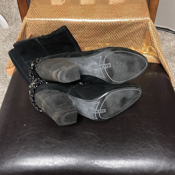 Nine West Suede boots. - Picture 3 of 4